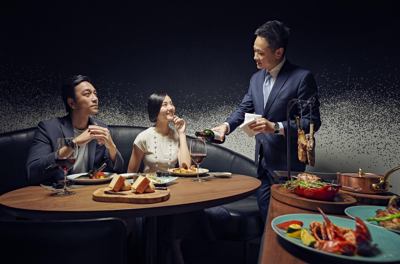 Отель Silks Club Гаосюн Экстерьер фото A restaurant in China