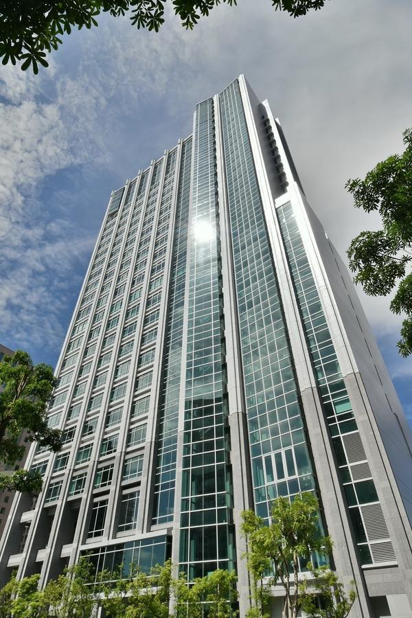 Отель Silks Club Гаосюн Экстерьер фото The building of the National University of Singapore